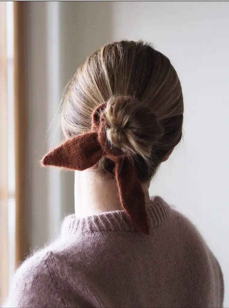 Summer knitting projects: pupu scrunchie