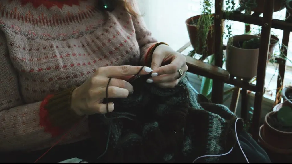 knitting norma sweater 3