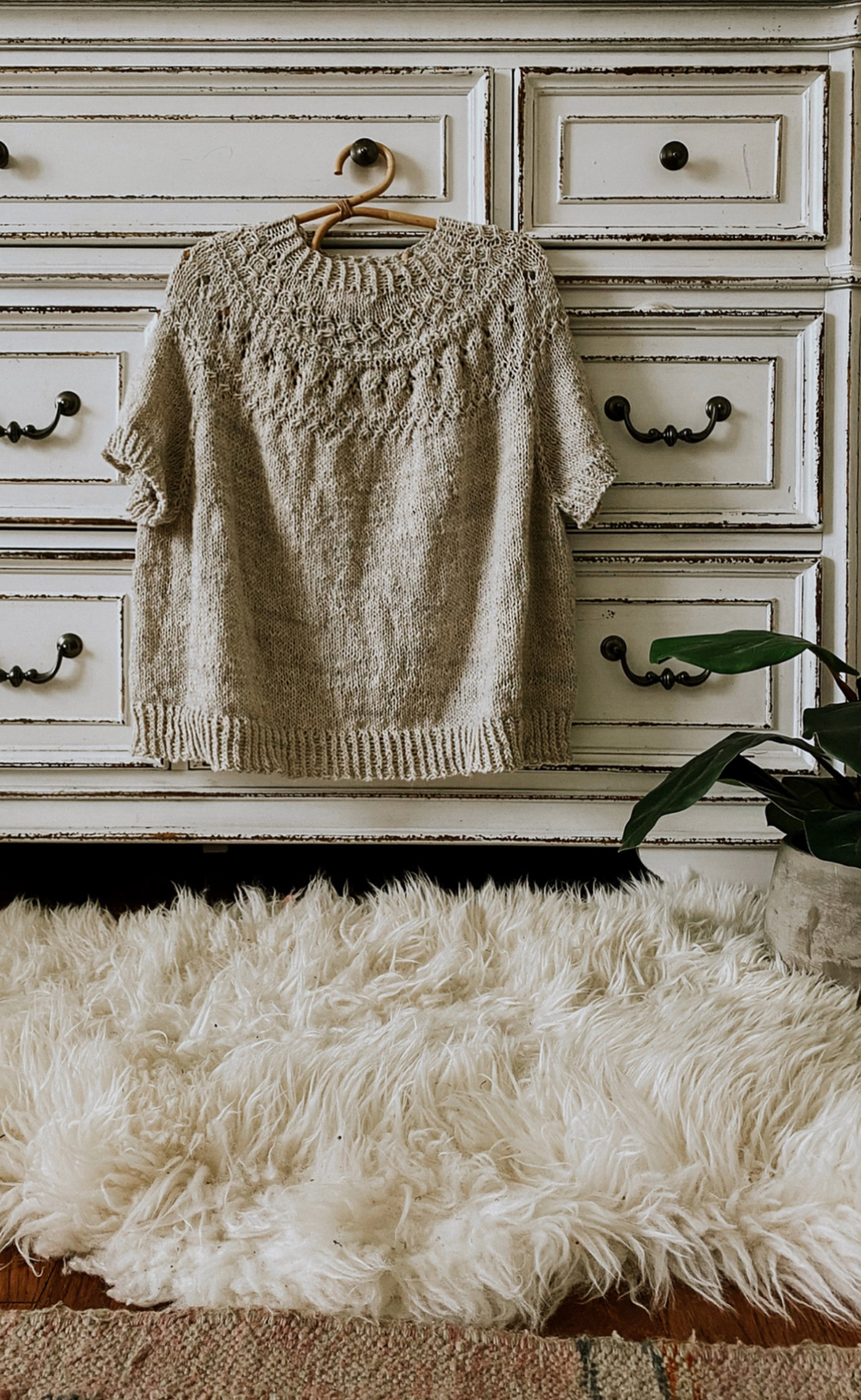 Ranunculus Sweater Mods You Need to Know! | youngfolkknits.com